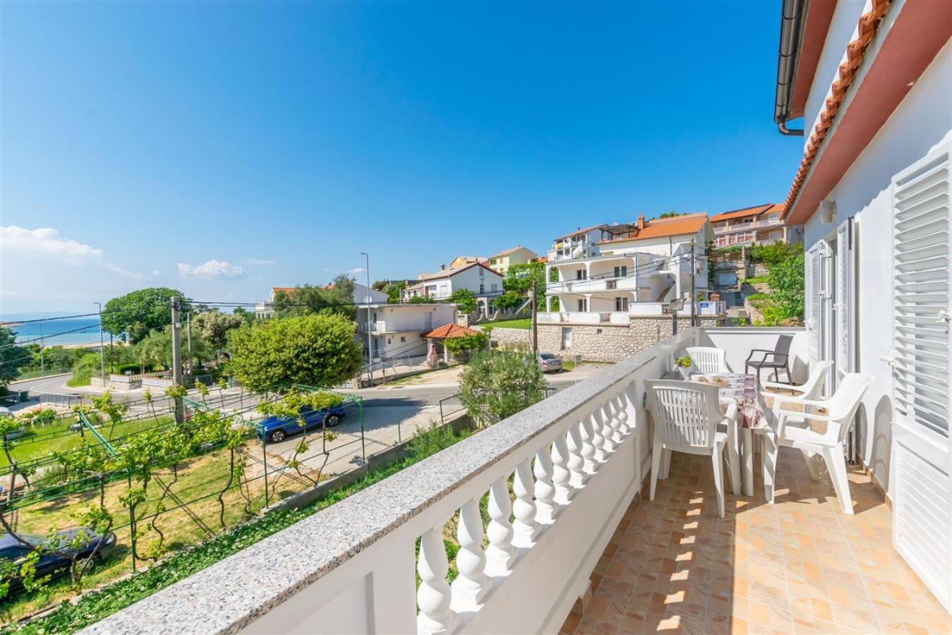 Apartment Dragan I Slavica Lopar Exterior photo